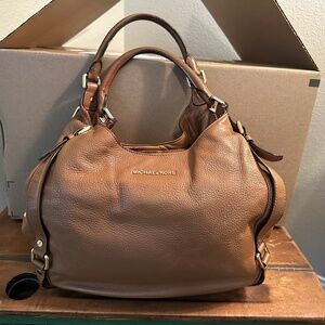 Michael Kors large satchel/tote